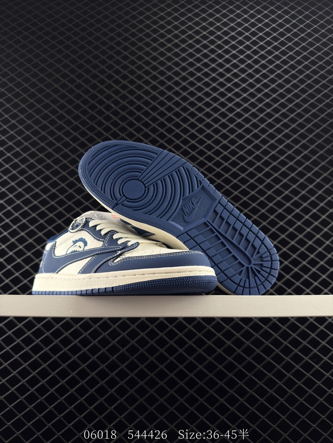 Nike Air Jordan 1 x Travis Scott AJ1